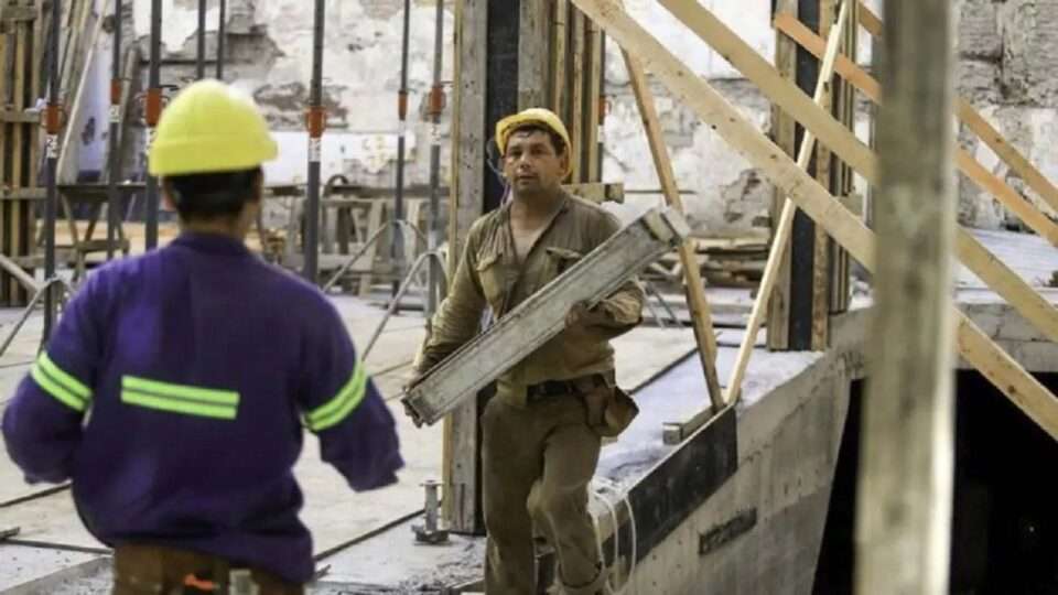 construccion large