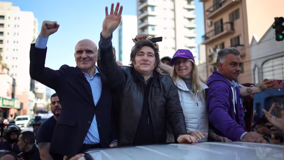 la caravana de milei en lomas de zamora fuente 2025 reutersagustin marcarian BZ3UBLEI2NHXZOOKXVEX6C2ARQ