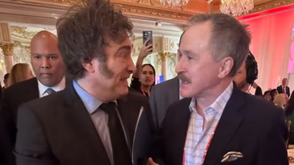 peter lamelas el embajador designado por trump en la argentina se encontro con milei en florida en noviembre del ano pasado foto x pldocmd YYIYTO3R7BAVRKKCN73XS2JHJU