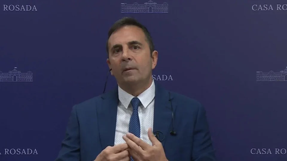 julio cordero secretario trabajo large